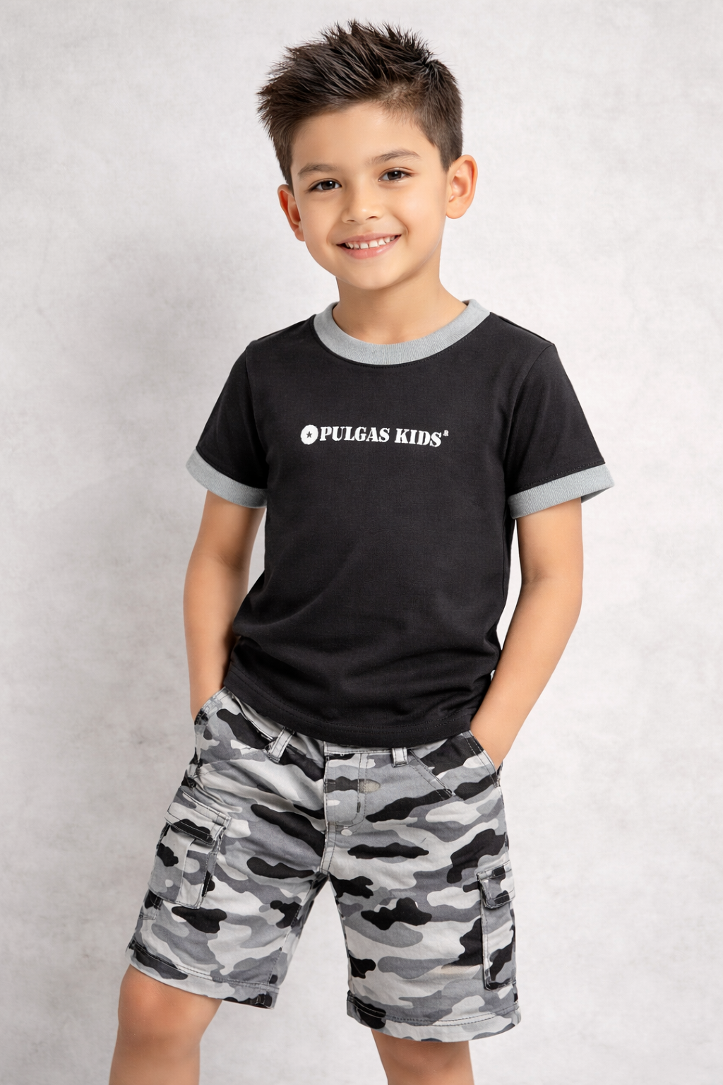 Conjunto Bermuda Gris Militar + Camiseta Licra