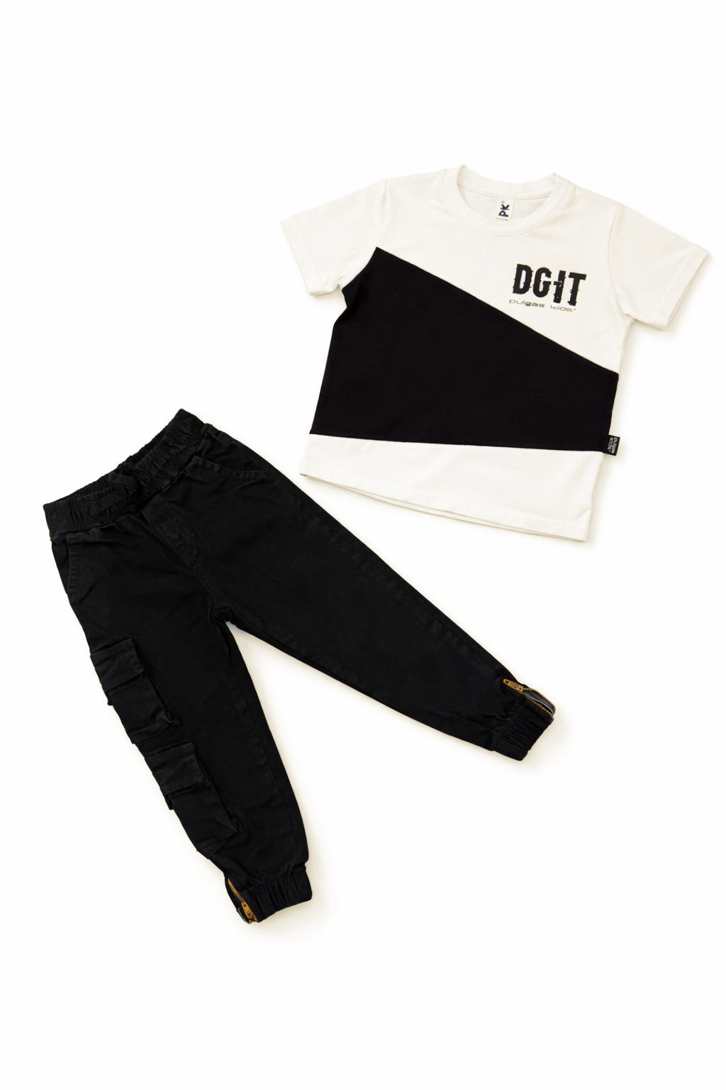Conjunto Pantalon Negro Cargo Cierres Laterales + Camiseta