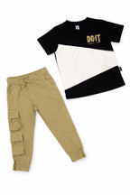 Conjunto Pantalon Caqui Cargo Cierres Laterales + Camiseta